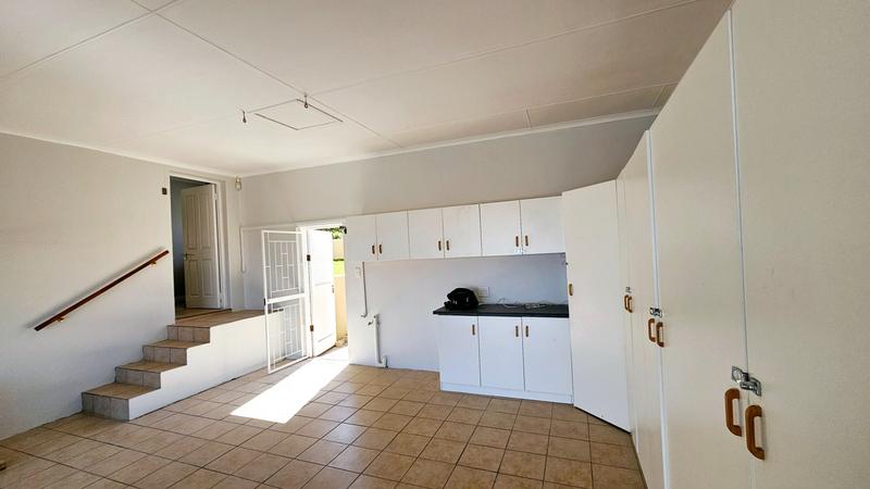 3 Bedroom Property for Sale in Dana Bay Western Cape